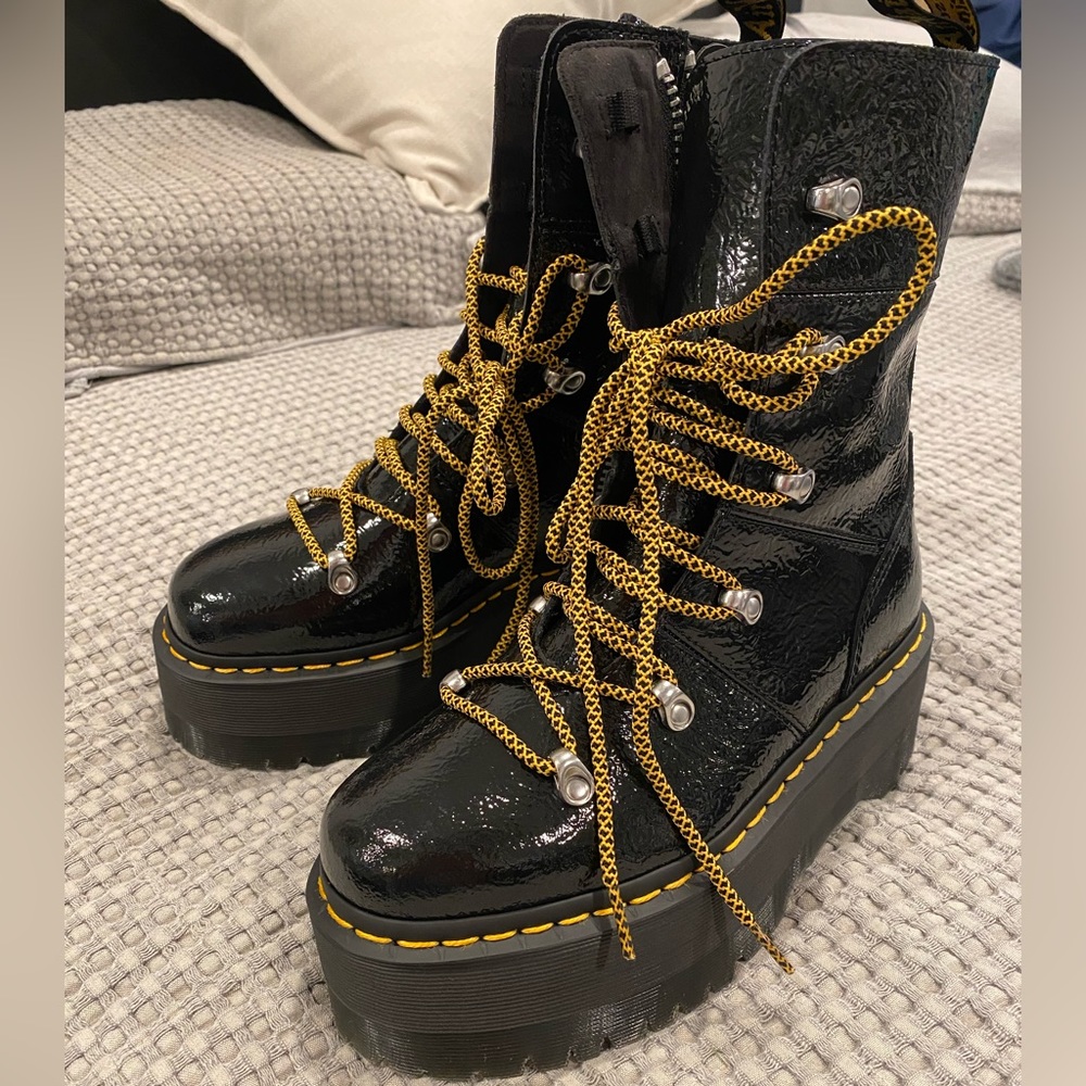 Dr.Martens Black Patent Platform Boots w/ Yellow Laces